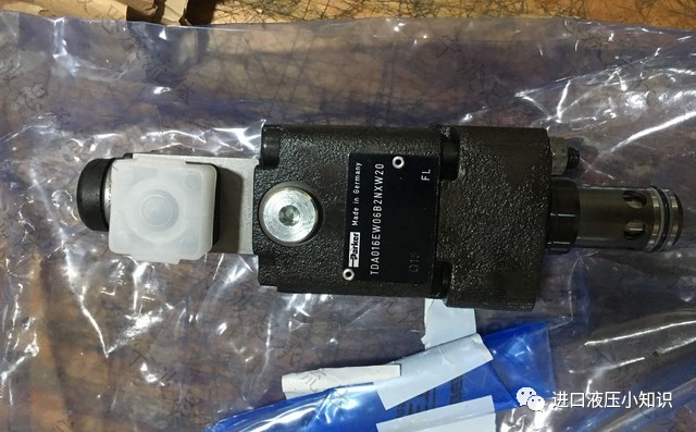 1667957519632053.png 640 (18).png